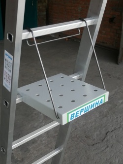 Навесная ступень для лестницы ВЕРШИНА