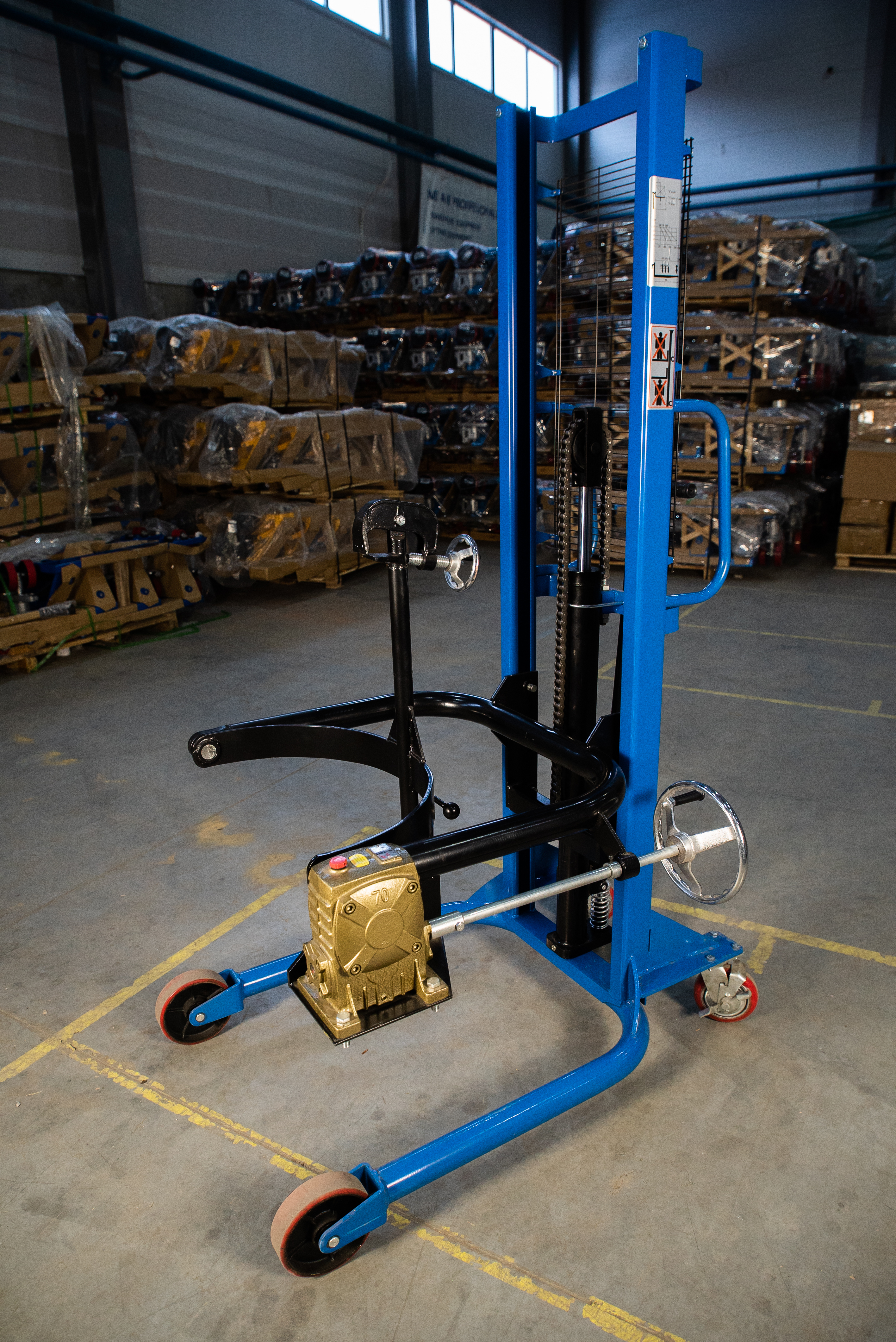 Штабелер-бочкокантователь COT 0.35 1,4м